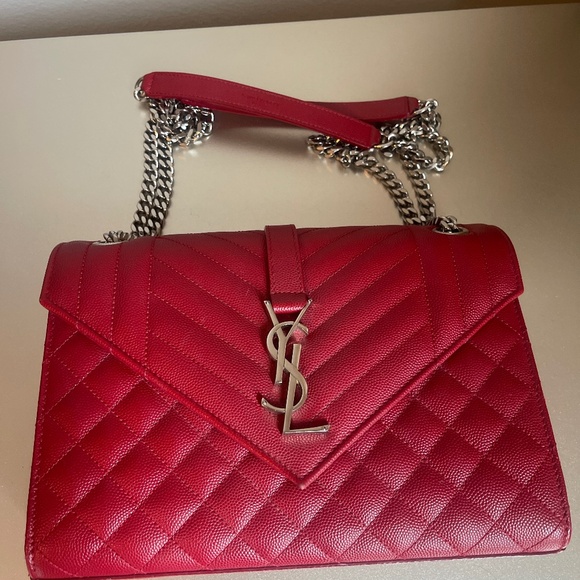 YSL Red Grained Leather Tri-Quilted Chevron Envelope Med - Picture 1 of 5